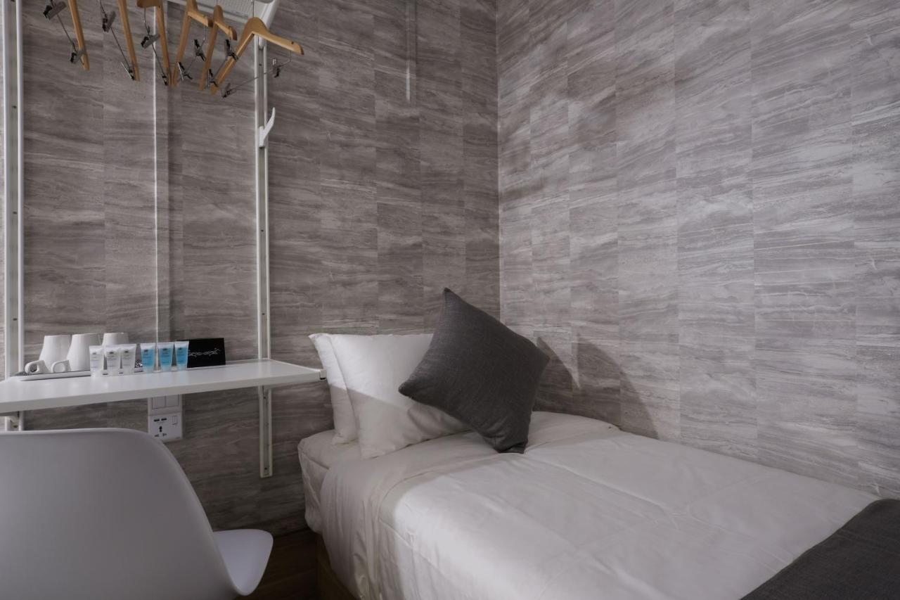 Standard Single Room without Windows