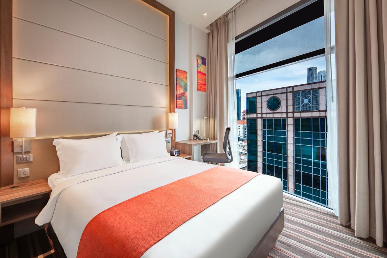 Standard Queen Room - Free Breakfast