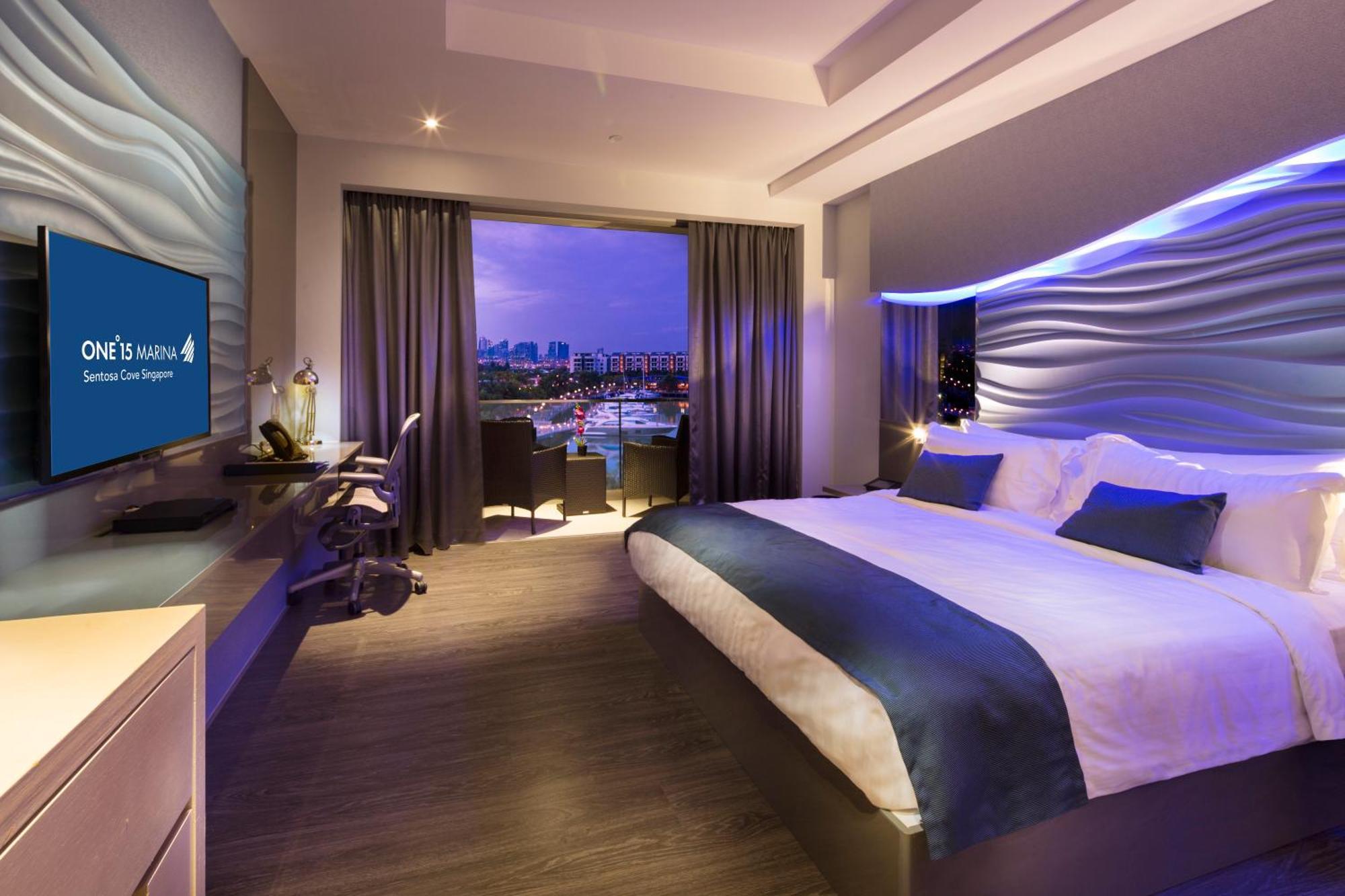Doppel- oder Zweibettzimmer mit Blick auf den Yachthafen