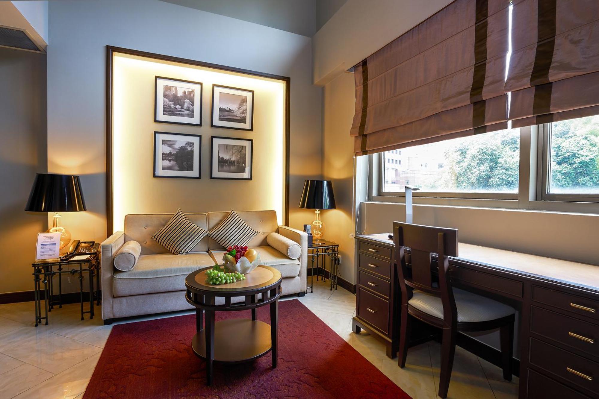 One-Bedroom Loft