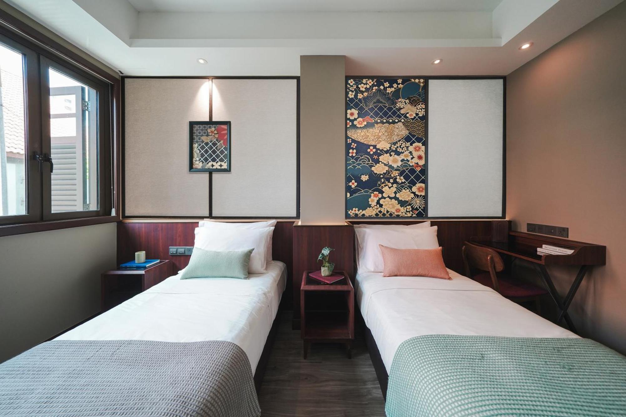 Large Twin Room