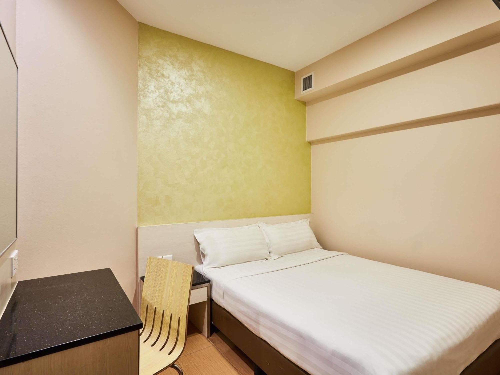 Standard Double Room No Window