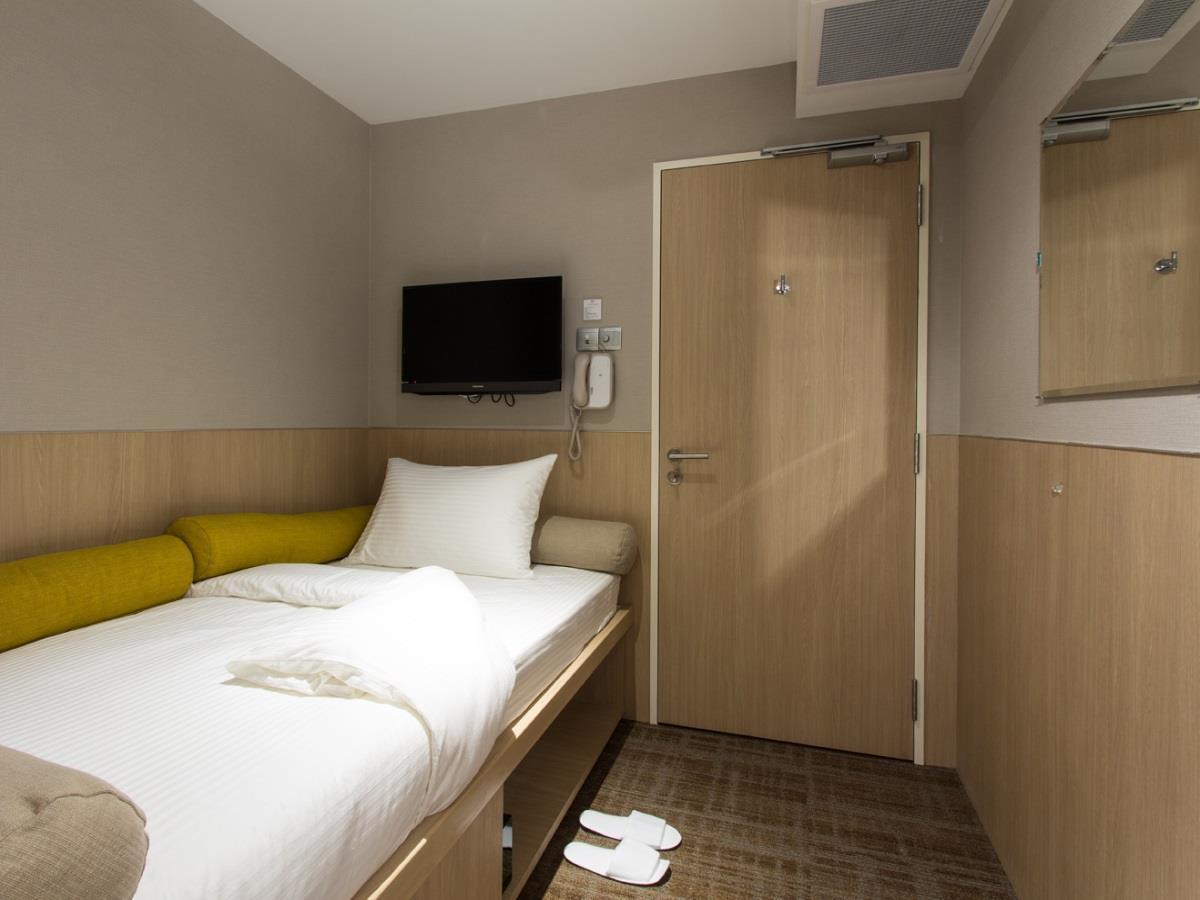 Single Nap Room