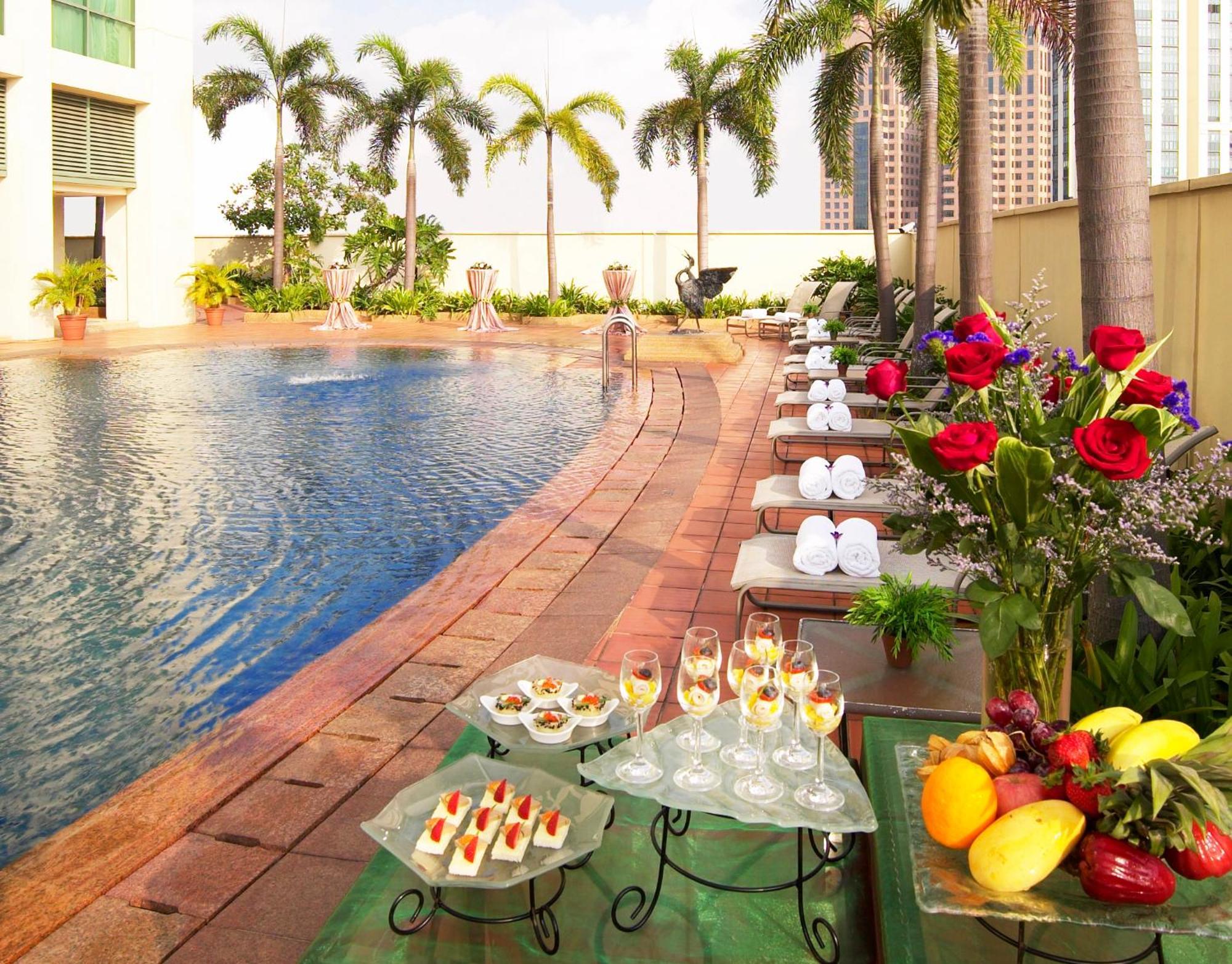 Grand Deluxe King ( Newly Renovated Room),1333907201:JPEG