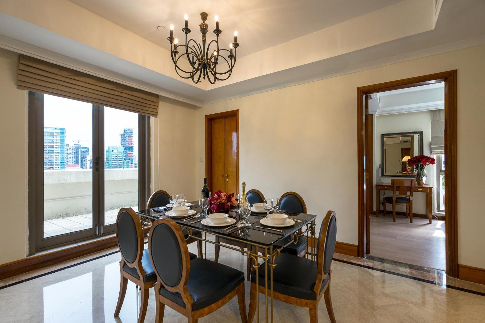 Two-Bedroom Executive Family Apartment