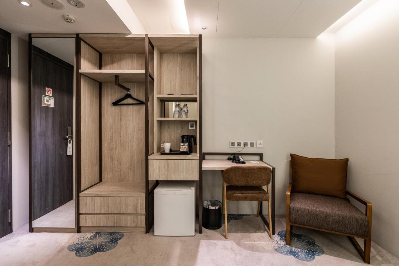 Superior Twin room - without windows,738339175:JPEG