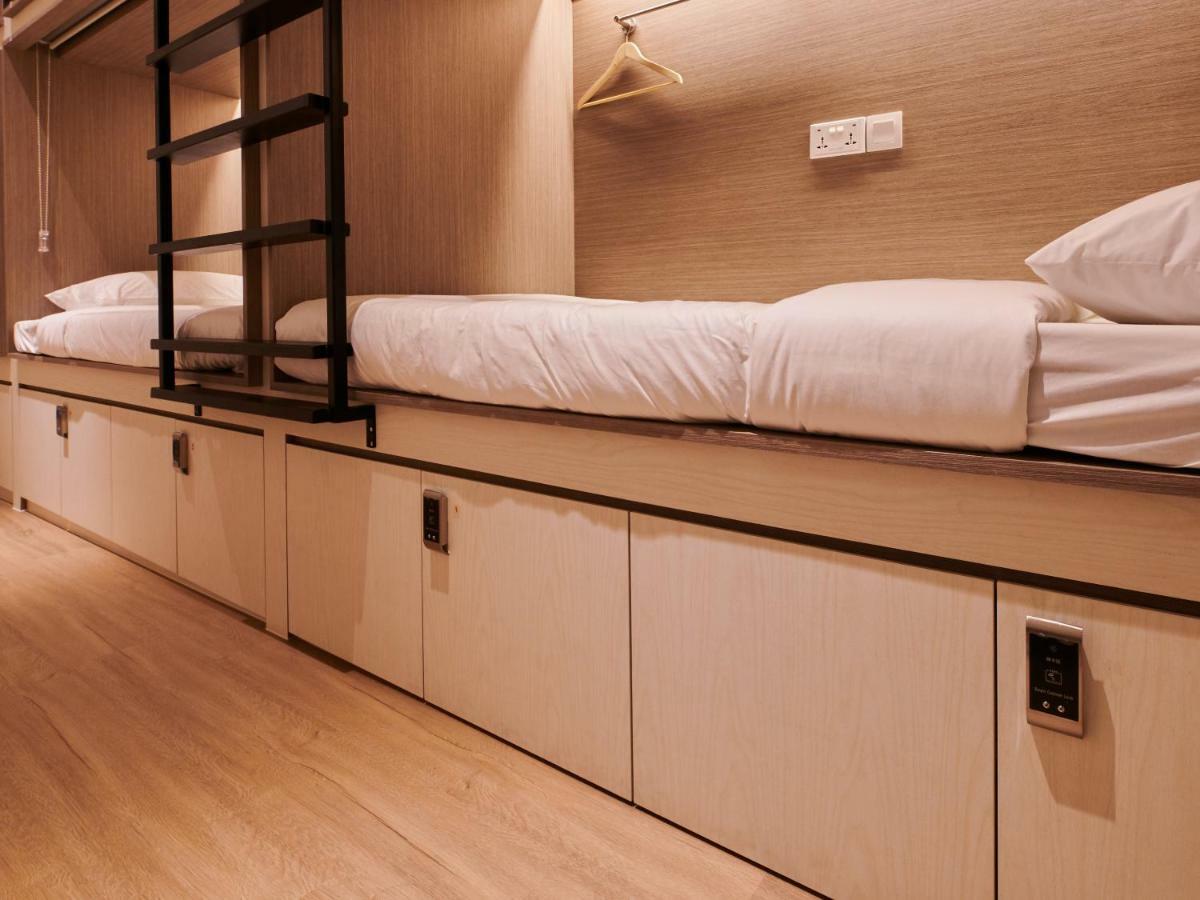 Capsule Familiekamer met Gedeelde Badkamer