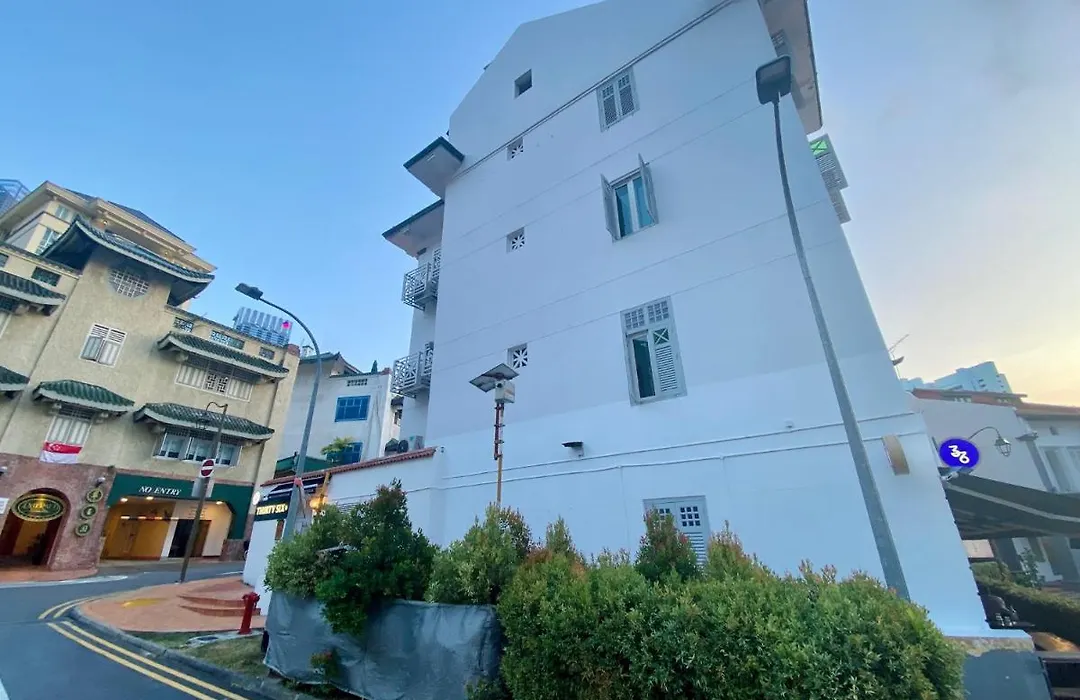 Club House-1