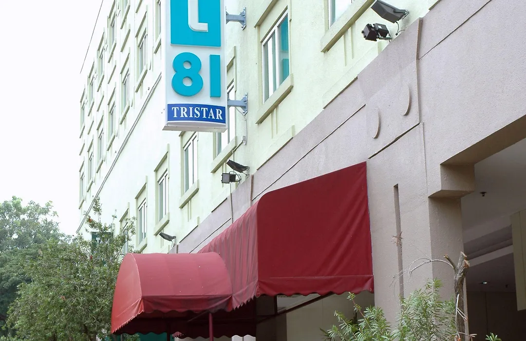 Hotel 81 Tristar-1