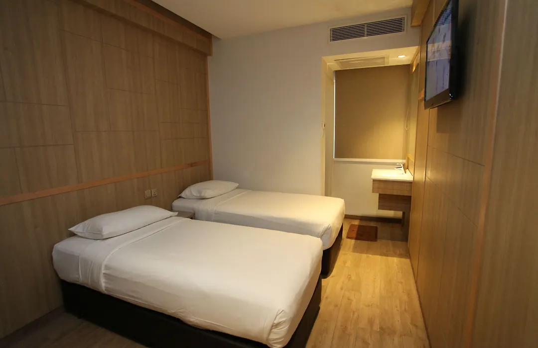 Hotel 81 Premier Star-1