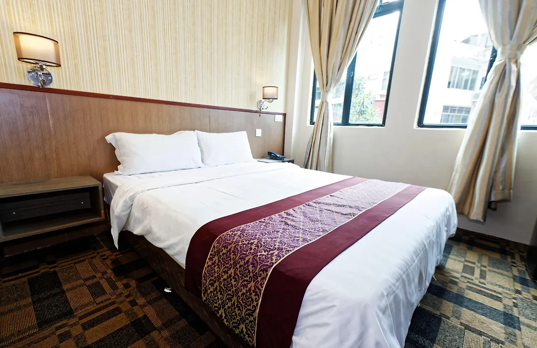 Noble Hotel Express, Check In 10Pm, Check Out 9Am-1
