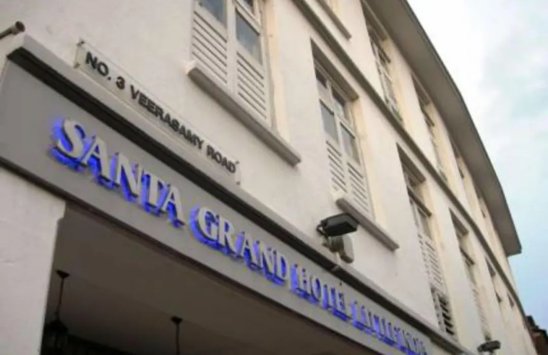 Santa Grand Hotel Little India-1