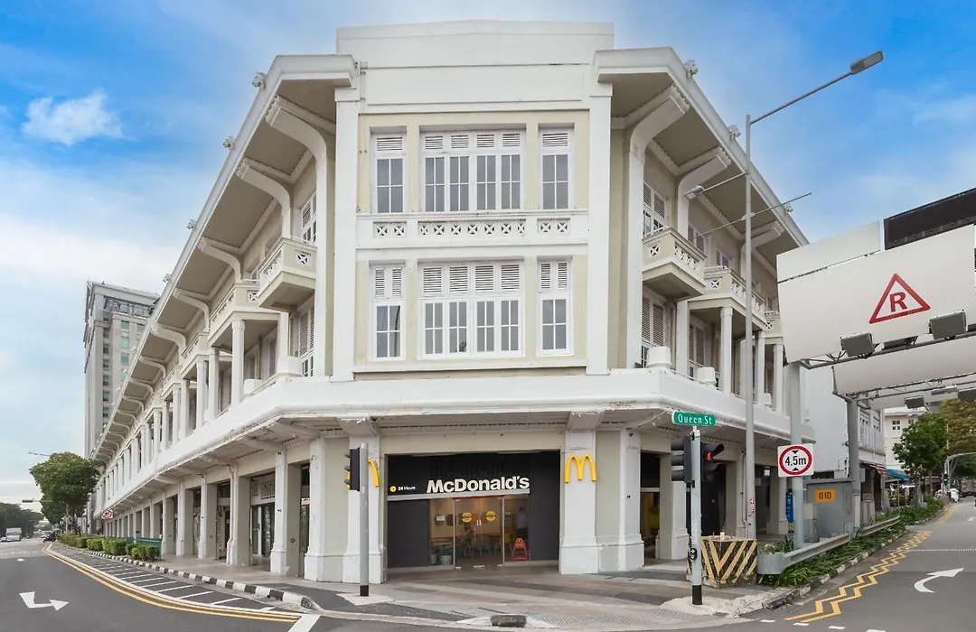 The White House - Serviced Residences By Cove & Belle Living-1