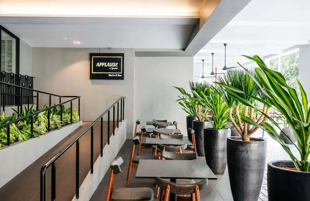 Mercure Singapore Tyrwhitt-1
