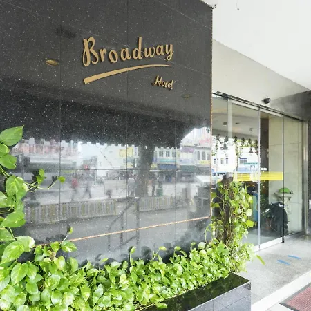 L Hotel At Broadway-2