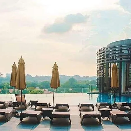 Momentus Hotel Alexandra-3