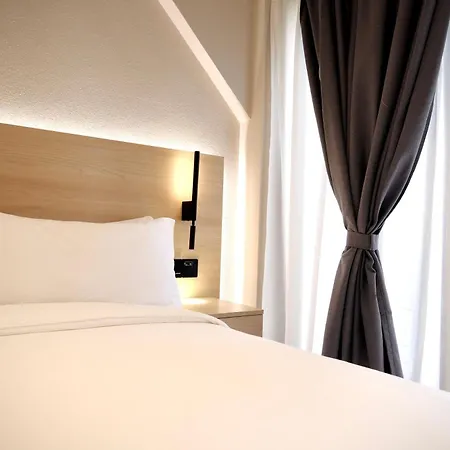 Rest Bugis Hotel-3