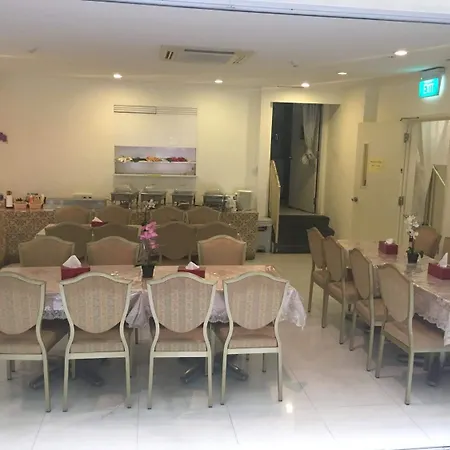 Jayleen Clarke Quay Hotel-2