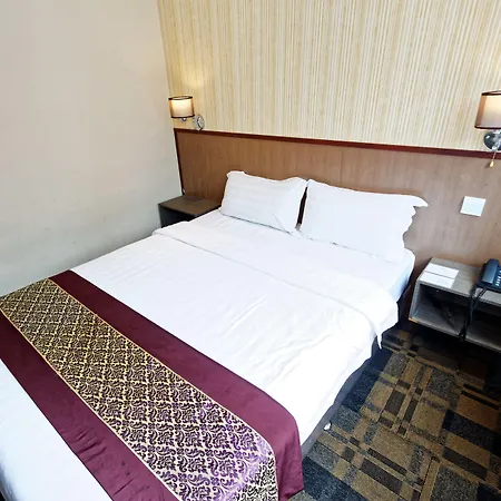 Noble Hotel Express, Check In 10Pm, Check Out 9Am-3