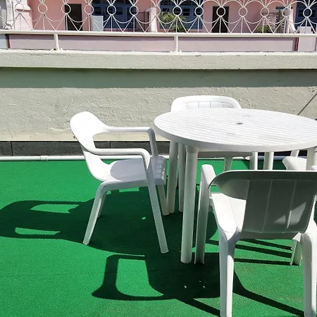 Meadows Hostel-2