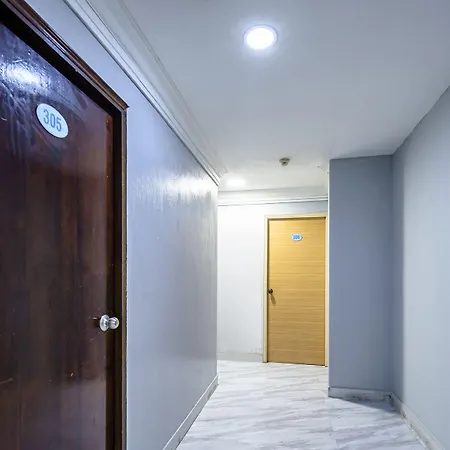 K Hotel 8-2