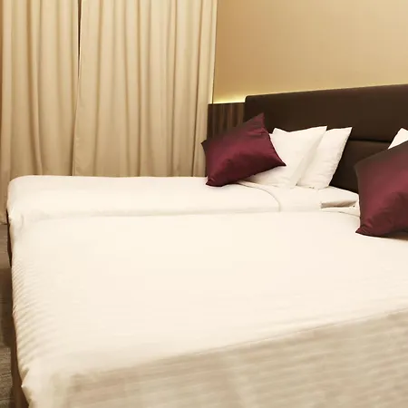 Aqueen Hotel Paya Lebar-2