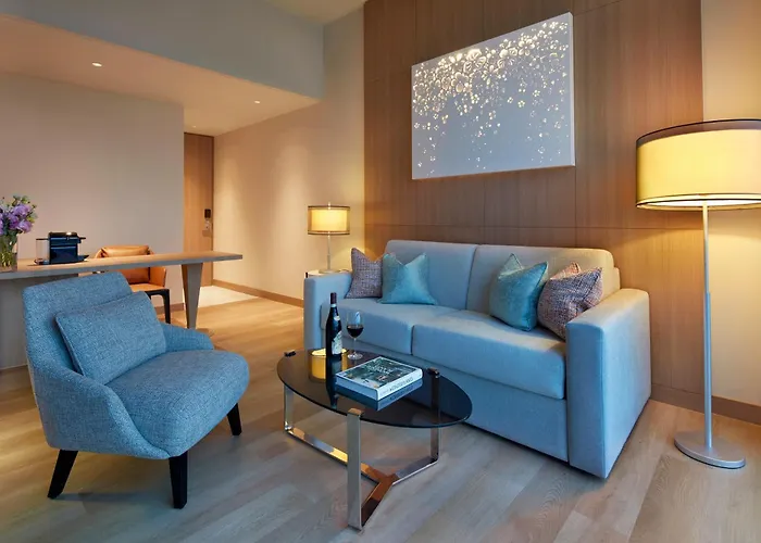 Momentus Hotel Alexandra Singapore - un hotel a 4 stelle 