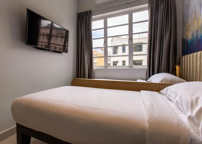 Ibis Budget Singapore Gold