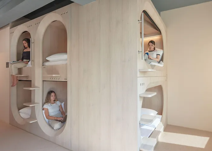 Kinn Capsule - Her Space, Female Only Singapore